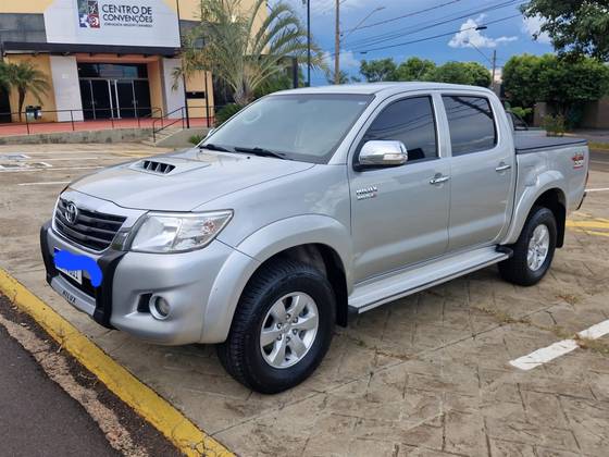 TOYOTA HILUX 3.0 SRV 4X4 CD 16V TURBO INTERCOOLER DIESEL 4P AUTOMÁTICO